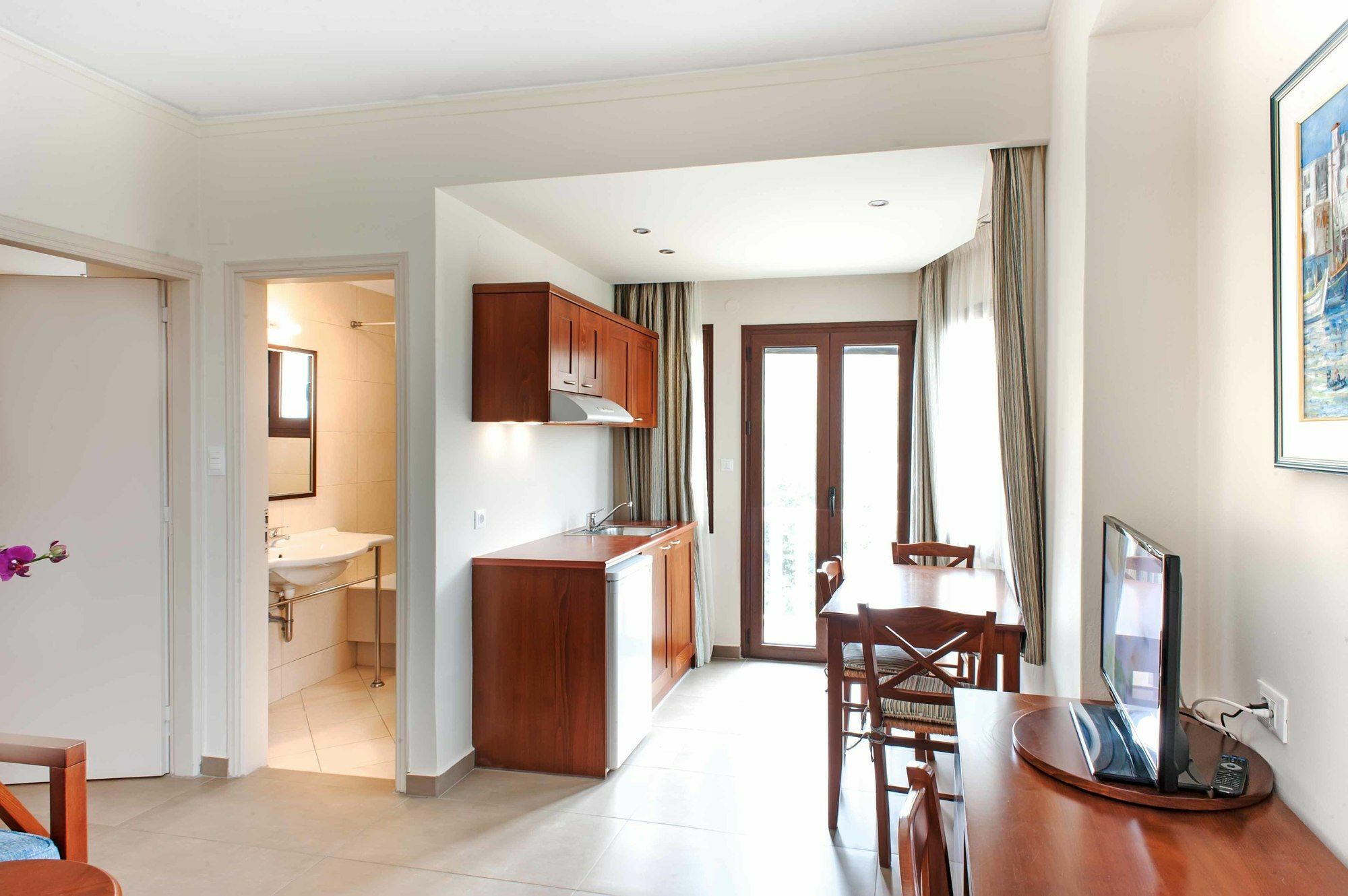 Frideriki Studios & Apartments Platanés Kültér fotó