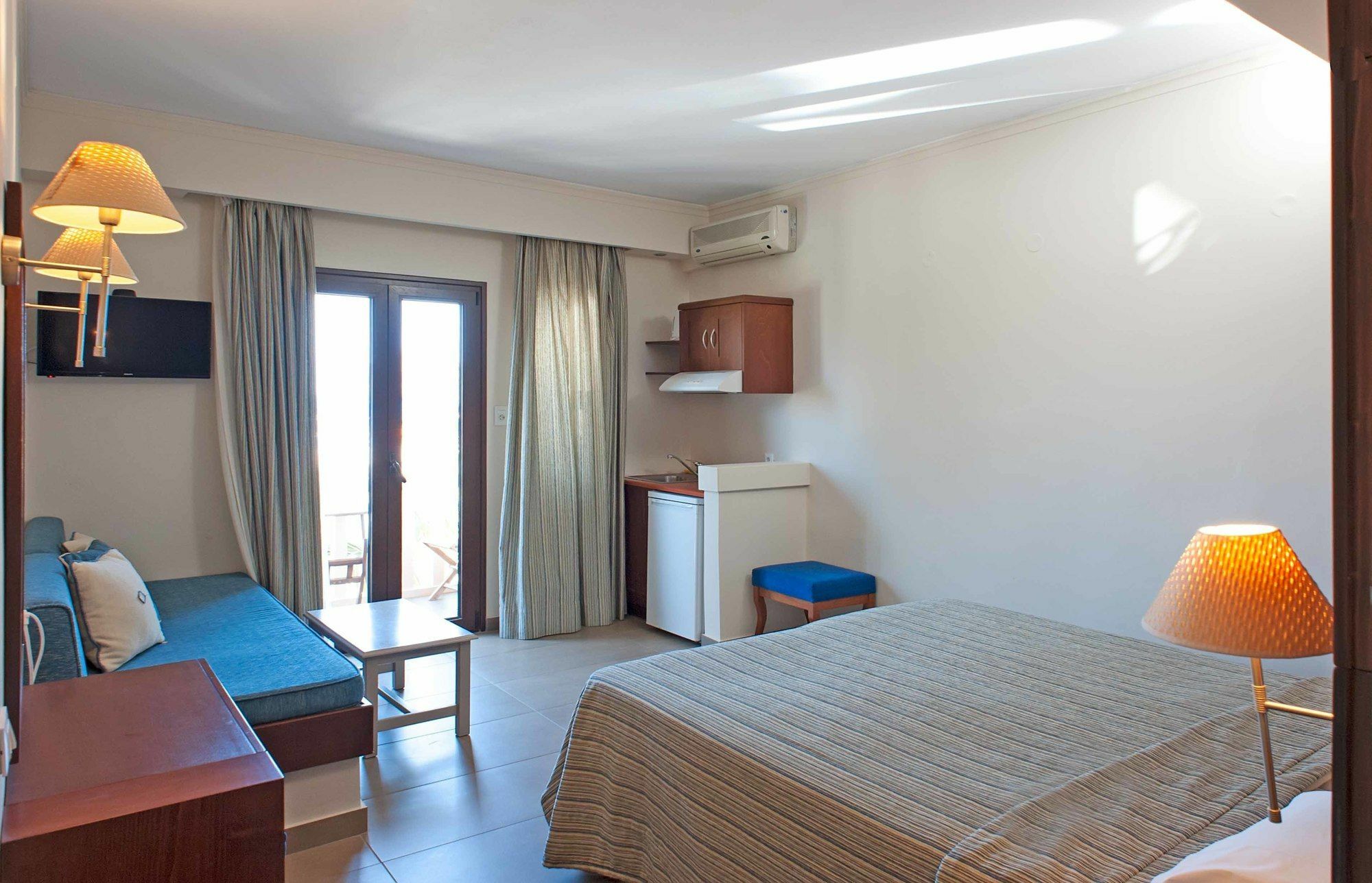 Frideriki Studios & Apartments Platanés Kültér fotó